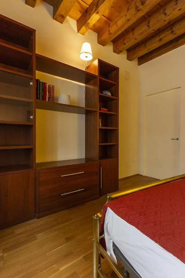 Appartement Cavour Suite - Smart Holiday Mantoue